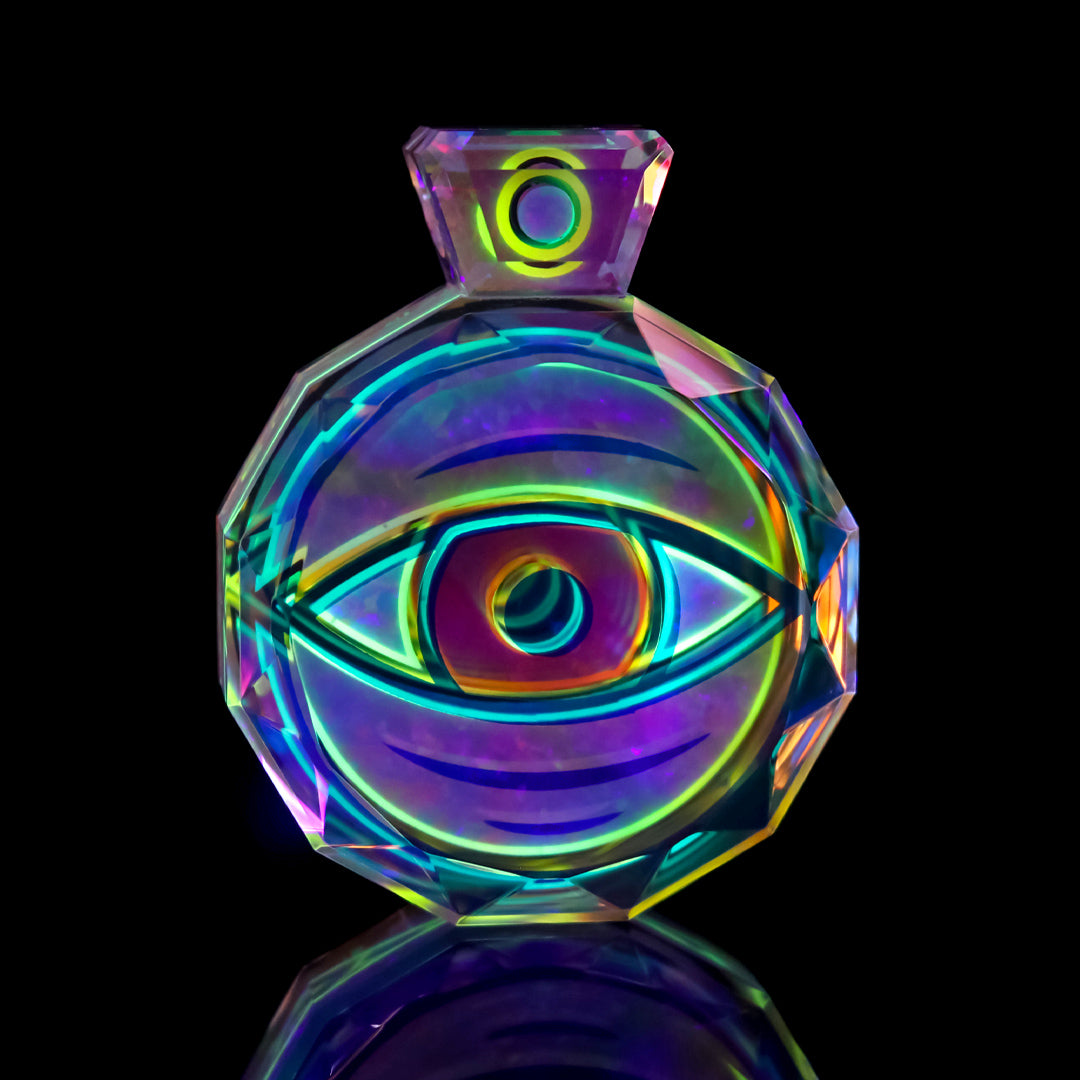 Socketed Silver Lattice Opal Amulet – KravinGlass