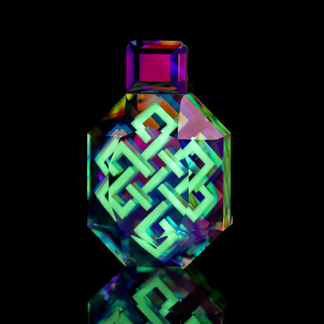 Faceted UV Endless Knot Pendant