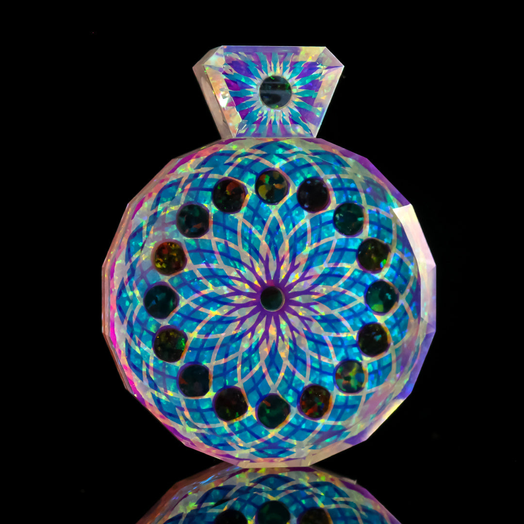 Socketed Opal Retti Eye Pendant