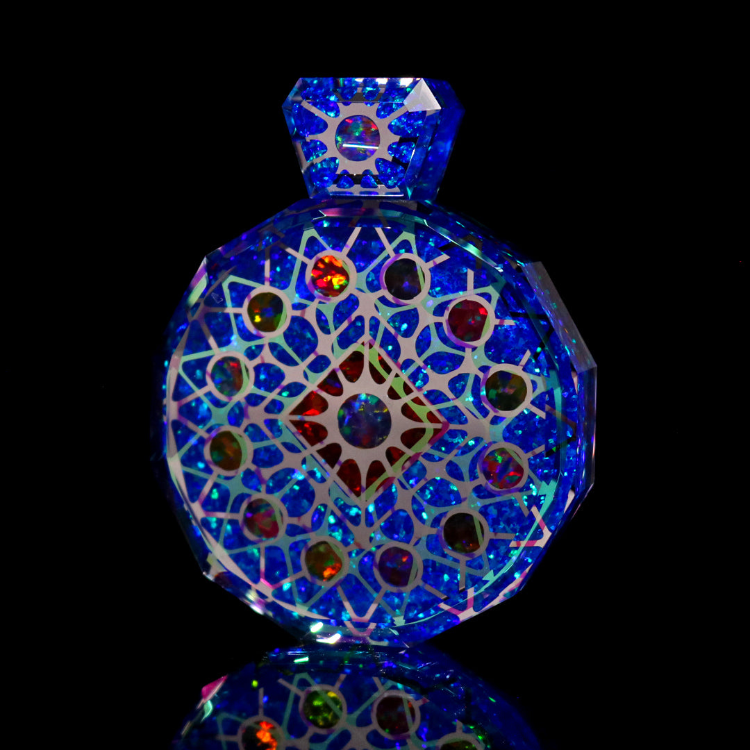 The Traveler Socketed Opal Amulet